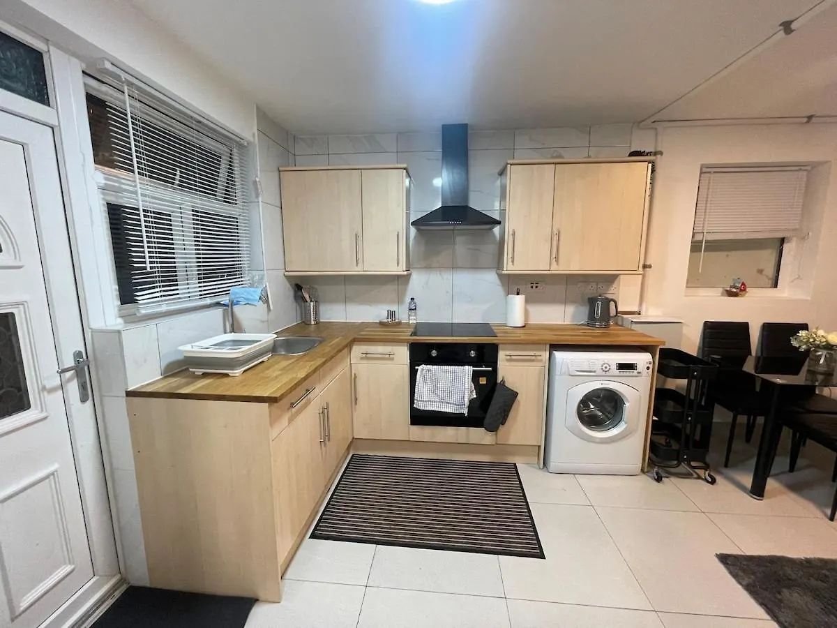 Apartment Cozy 2 Bedroom Flat - City Centre - Free Parking Cardiff